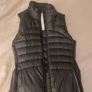 Lululemon Puffy Stretch Vest